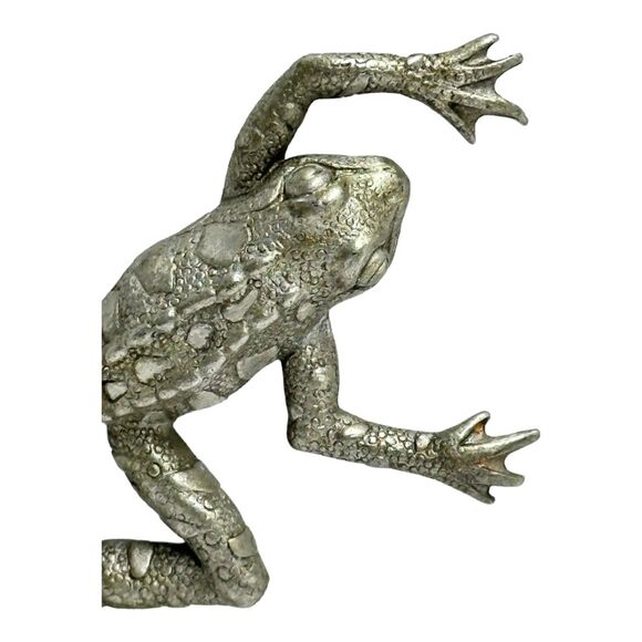 Vintage JJ Jonette 80's Signed Pewter Frog Brooch- Retro Amphibian Jewelry Pin - Picture 2 of 10